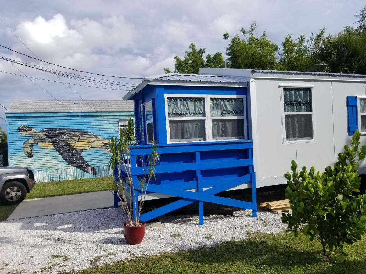 Tiny House Siesta Villa ซาราโซตา ภายนอก รูปภาพ