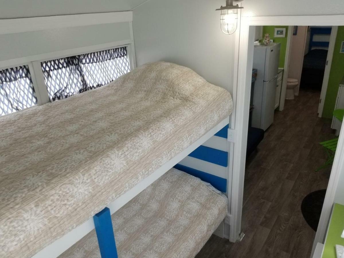 Tiny House Siesta Villa ซาราโซตา ภายนอก รูปภาพ